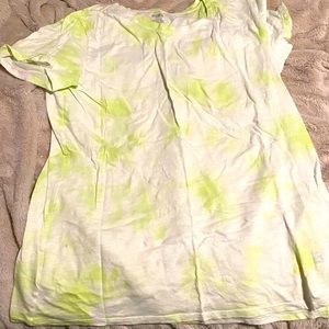 Neon green and white the dye t-shirt